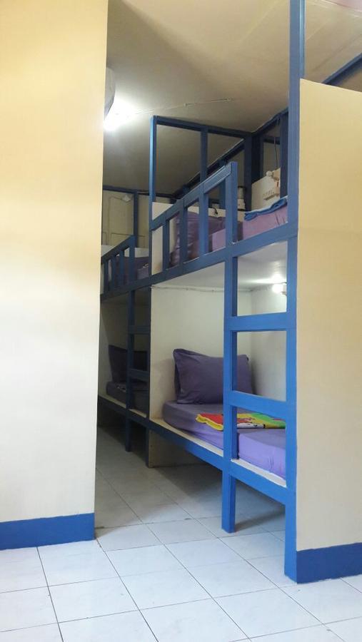Centro Hostel Labuan Bajo Exteriör bild